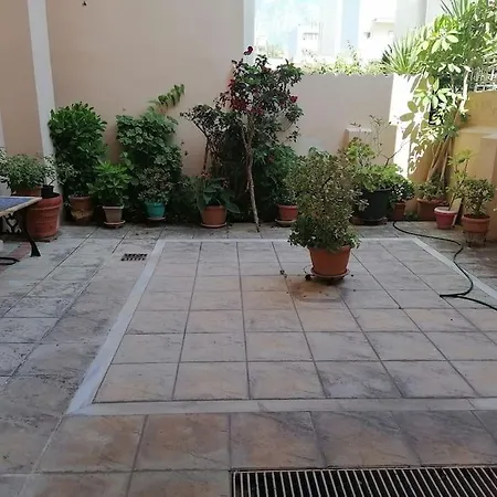 Appartement Kalamata Beach Apartment *