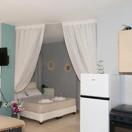 Kalamata Beach Apartment Апартаменты